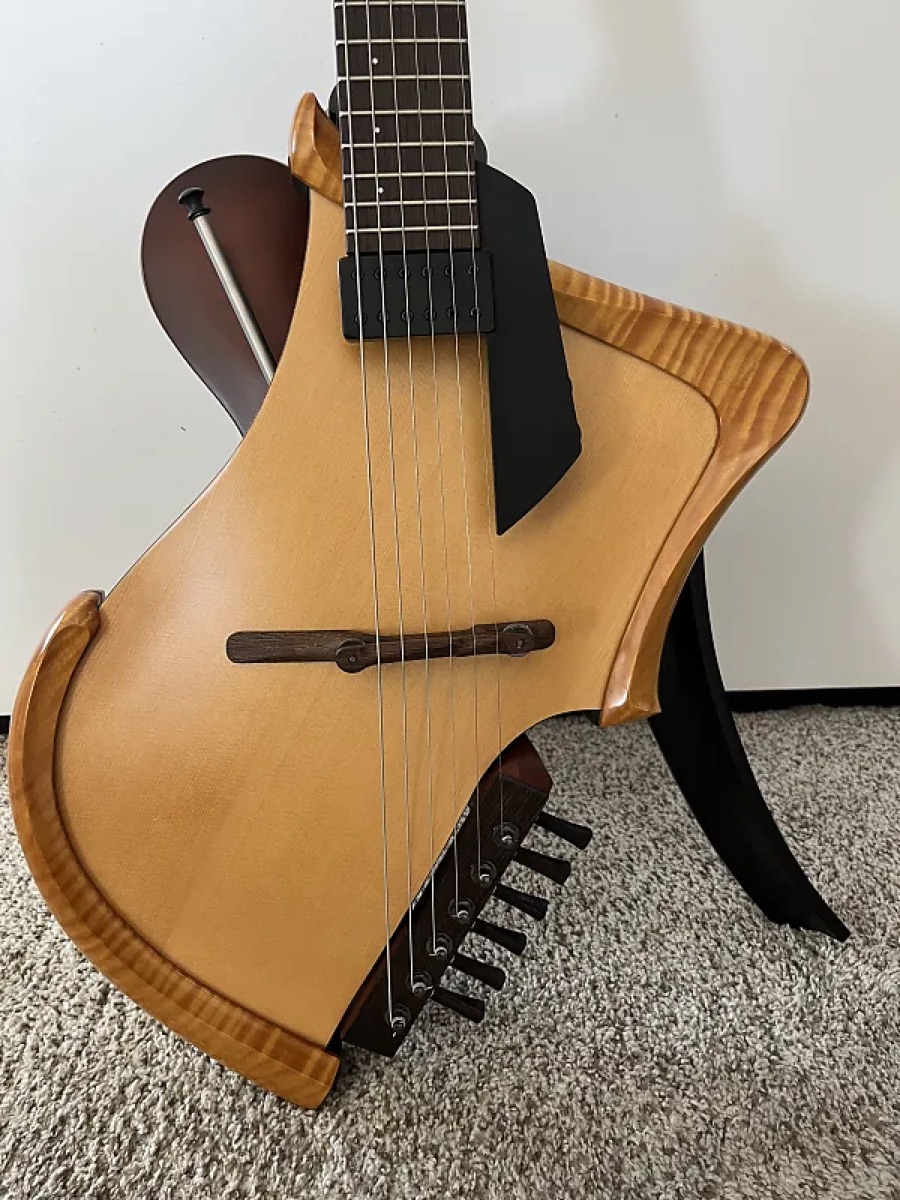 2015 Matsuda Reconstructed Electric instrument photograph